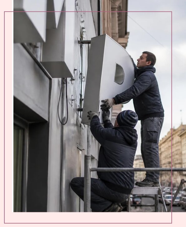 Изготовление и монтаж больших объемных букв в Биробиджане